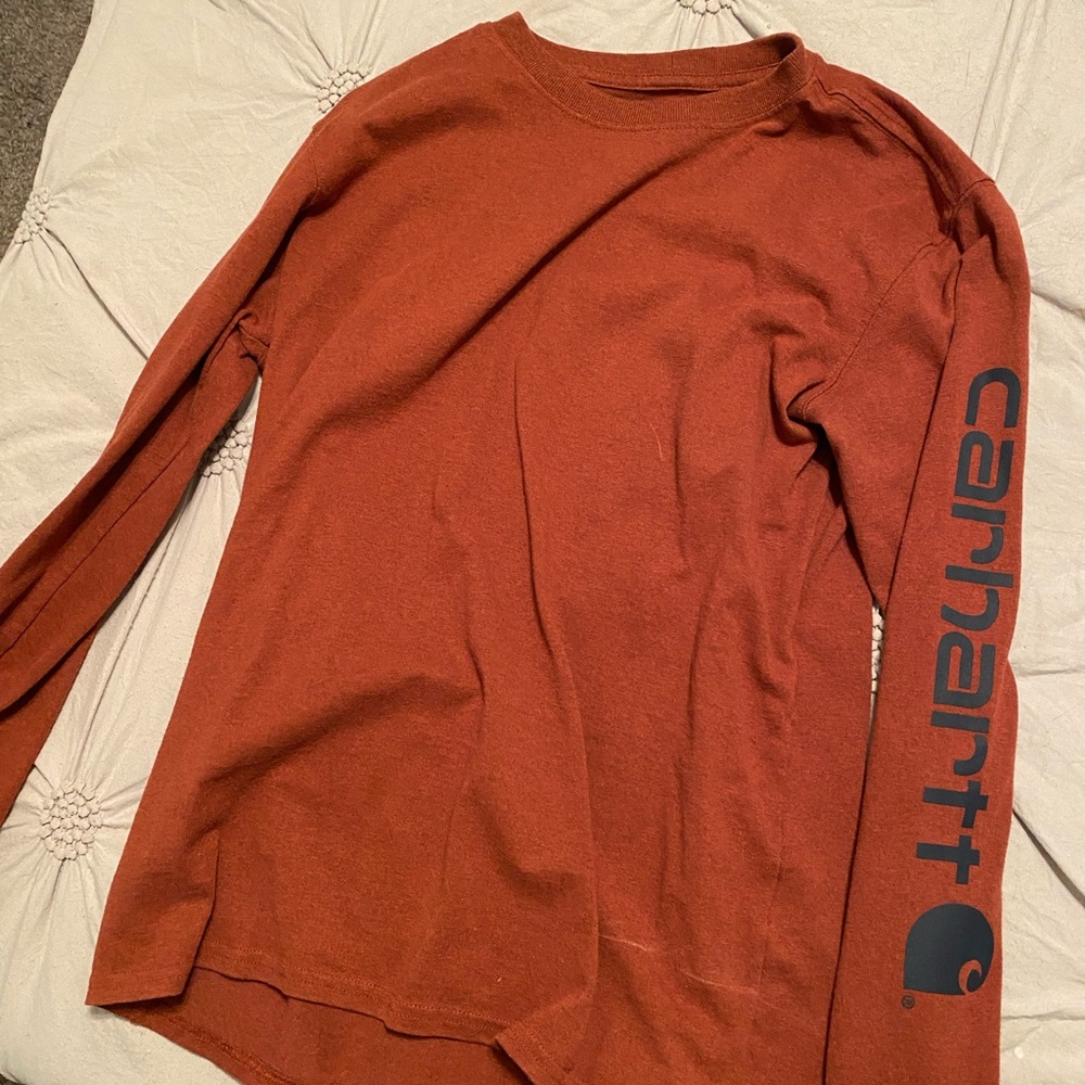 Rust women’s carhartt shirt